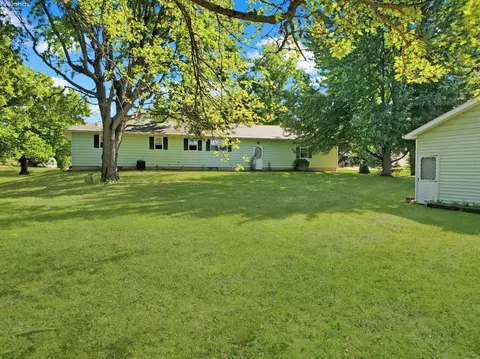613 W Maple St, Clyde, OH 43410 photo 7