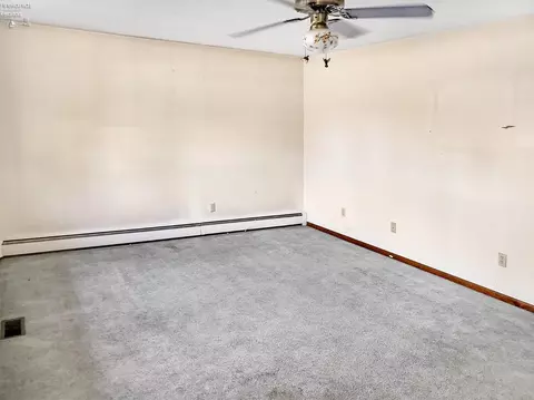 613 W Maple St, Clyde, OH 43410 photo 20