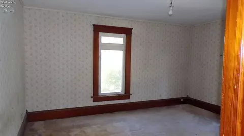 333 W Maple St, Clyde, OH 43410 photo 9