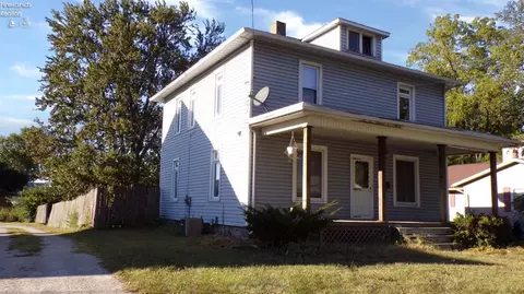 333 W Maple St, Clyde, OH 43410 photo 1