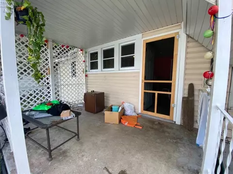 227 Ohio St, Huron, OH 44839 photo 14