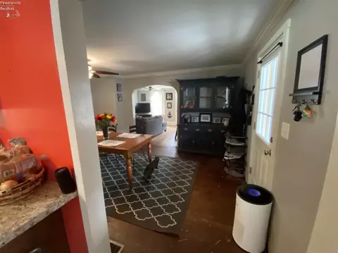 227 Ohio St, Huron, OH 44839 photo 8