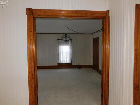 262 E Main St, Norwalk, OH 44857 photo 12