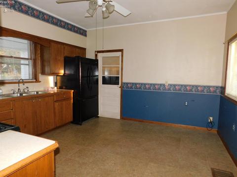262 E Main St, Norwalk, OH 44857 photo 5