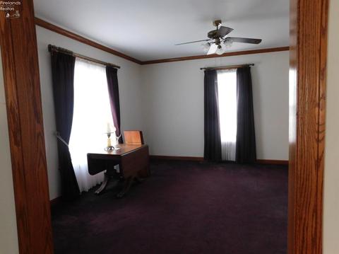 262 E Main St, Norwalk, OH 44857 photo 8