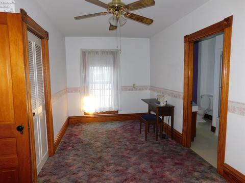 262 E Main St, Norwalk, OH 44857 photo 17