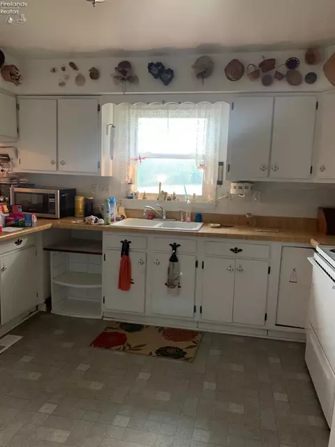 1886 Wells Rd, Collins, OH 44826 photo 6