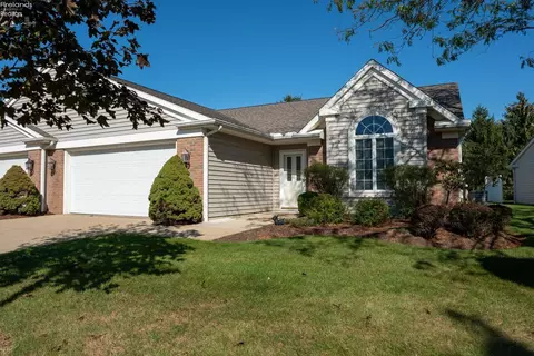 1707 E Waterberry Dr, Huron, OH 44839 photo 1