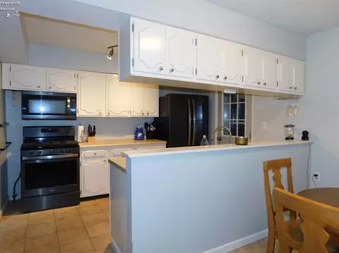 6156 Bauer Rd, Bellevue, OH 44811 photo 3
