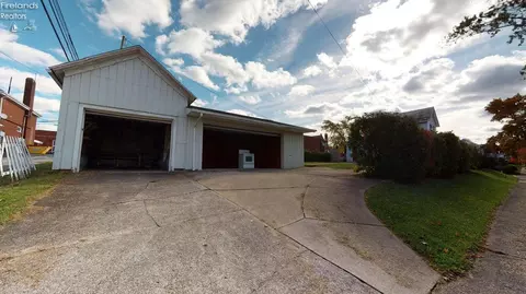 24 W Emerald St, Willard, OH 44890 photo 10
