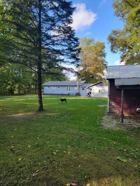 4747 Wenz Rd, Wakeman, OH 44889 photo 2