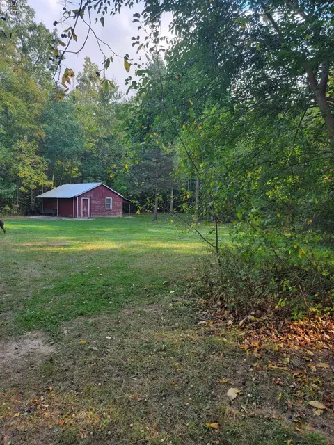 4747 Wenz Rd, Wakeman, OH 44889 photo 4