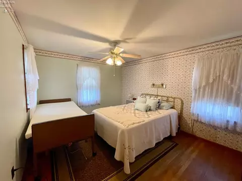 524 Spangler St, Willard, OH 44890 photo 10