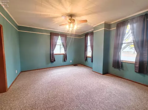 114 E Davis St, Tiffin, OH 44883 photo 18