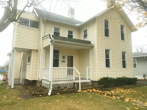 114 E Davis St, Tiffin, OH 44883 photo 2
