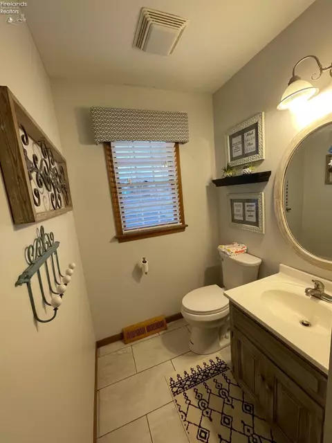 3315 E Stoneway Dr, Sandusky, OH 44870 photo 37