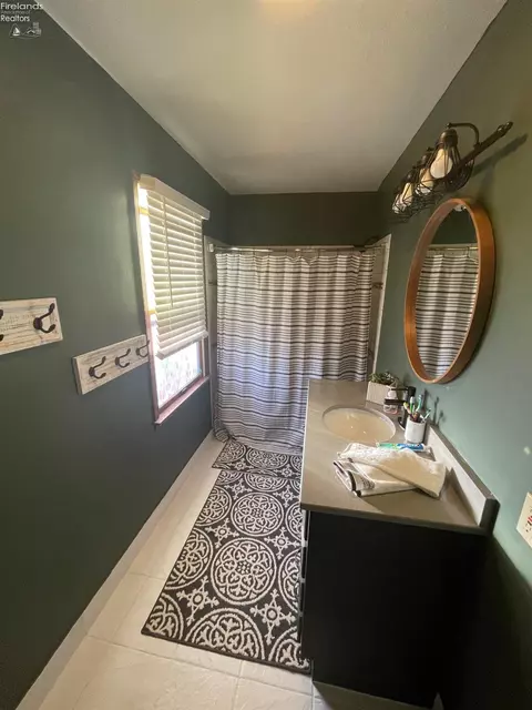 3315 E Stoneway Dr, Sandusky, OH 44870 photo 26