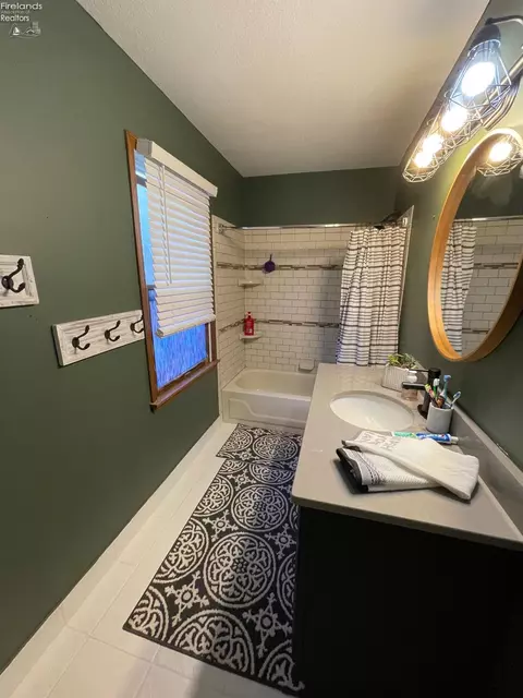 3315 E Stoneway Dr, Sandusky, OH 44870 photo 29