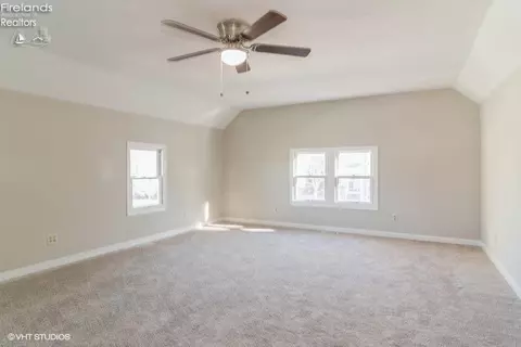 161 Nelson St, Clyde, OH 43410 photo 9