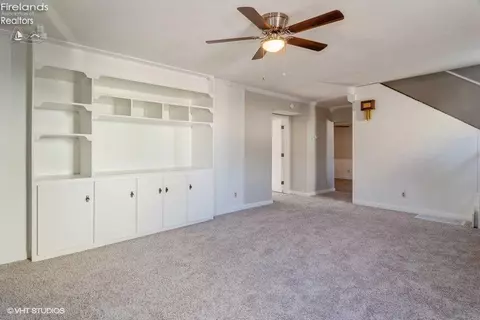 161 Nelson St, Clyde, OH 43410 photo 6