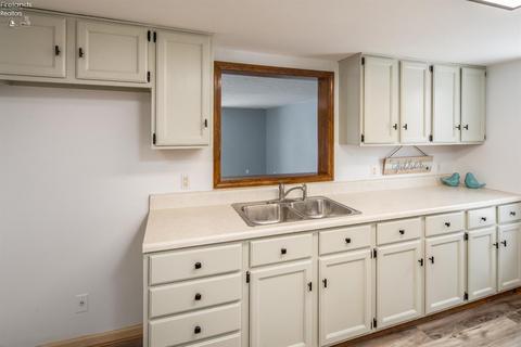218 E Grant St, Clyde, OH 43410 photo 6