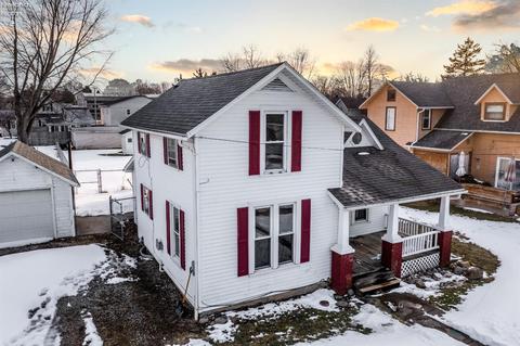 218 E Grant St, Clyde, OH 43410 photo 1