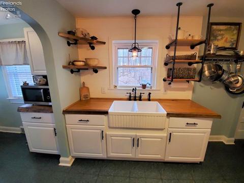 295 E St Rt 96, Shiloh, OH 44878 photo 6