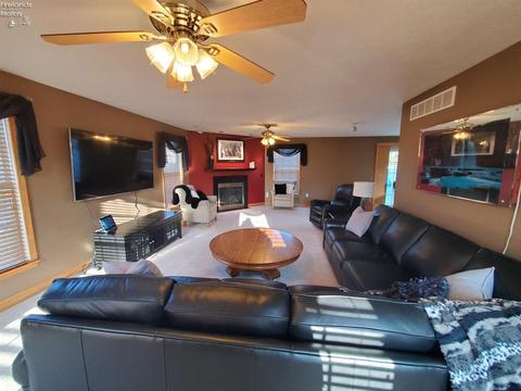 712 Meadowlark Ln, Huron, OH 44839 photo 49