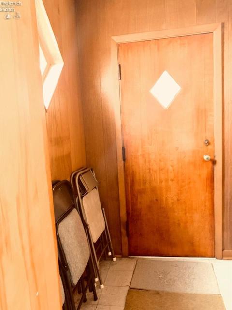 63 Elm St, Norwalk, OH 44857 photo 5