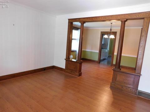 51 Elm St, Norwalk, OH 44857 photo 2