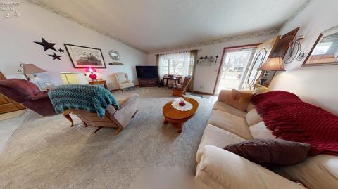 916 Maplewood St, Willard, OH 44890 photo 17