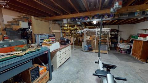 916 Maplewood St, Willard, OH 44890 photo 25