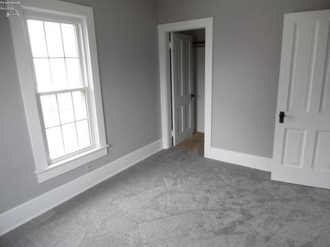 418 Dale St, Willard, OH 44890 photo 16