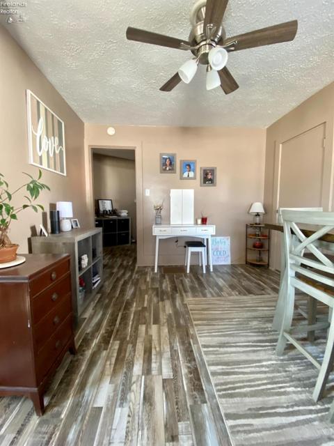 411 George St, Clyde, OH 43410 photo 8