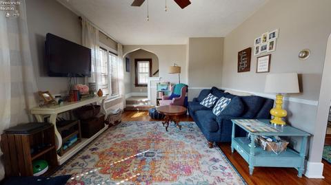 816 Clark St, Willard, OH 44890 photo 8