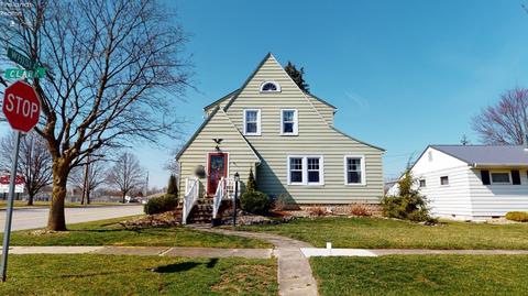 816 Clark St, Willard, OH 44890 photo 1