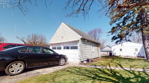 816 Clark St, Willard, OH 44890 photo 6