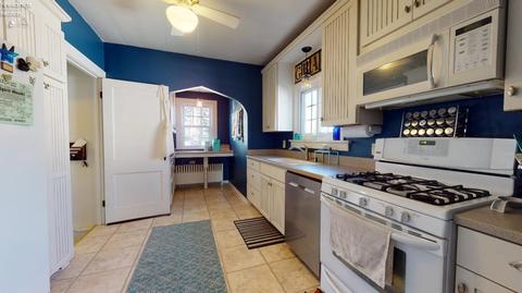 816 Clark St, Willard, OH 44890 photo 18