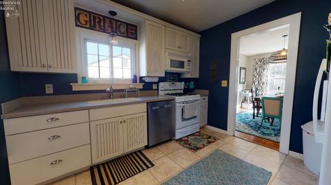 816 Clark St, Willard, OH 44890 photo 19