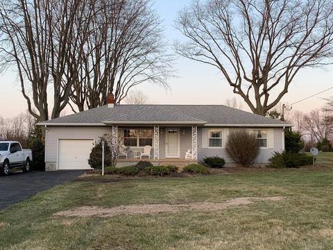 711 Berlin Rd, Huron, OH 44839 photo 1