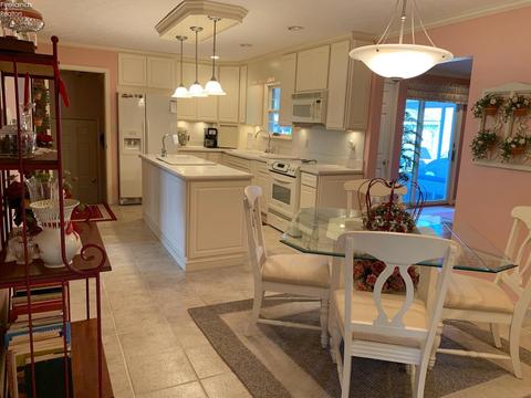 711 Berlin Rd, Huron, OH 44839 photo 7