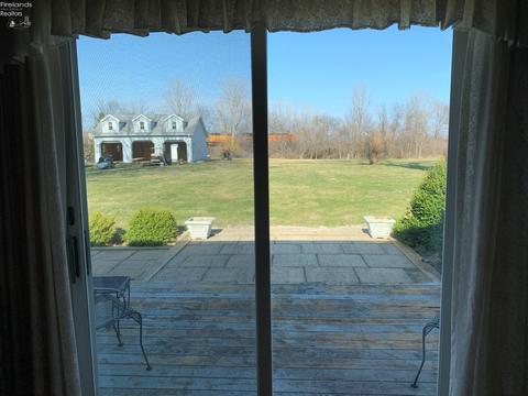 711 Berlin Rd, Huron, OH 44839 photo 18