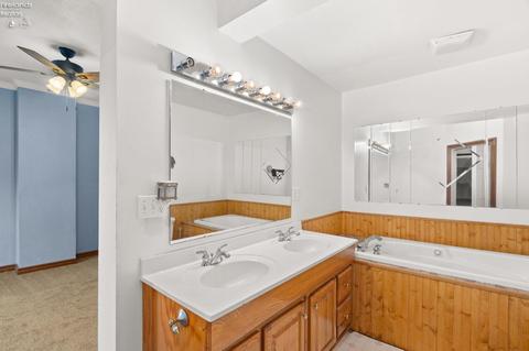 628 W Maple St, Clyde, OH 43410 photo 15