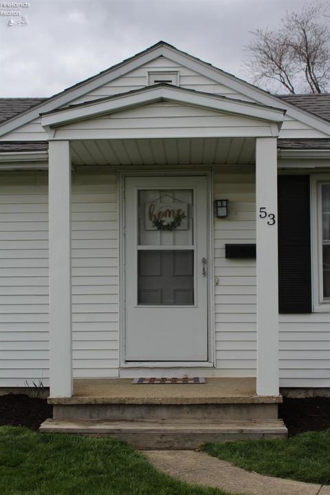 53 Spring St, Norwalk, OH 44857 photo 2