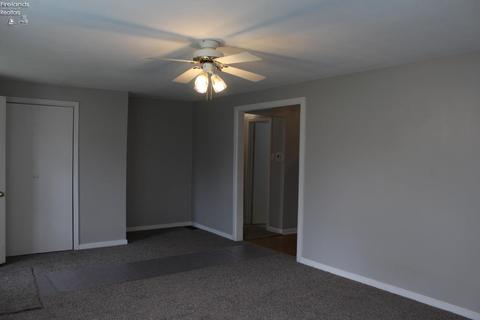 53 Spring St, Norwalk, OH 44857 photo 8