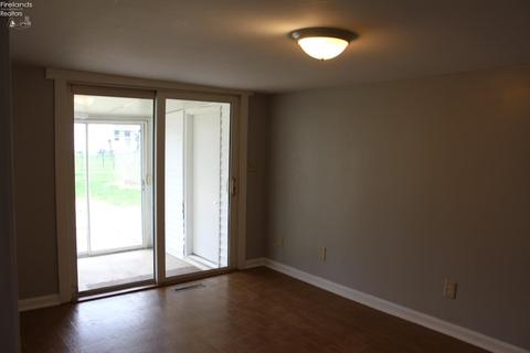 53 Spring St, Norwalk, OH 44857 photo 18