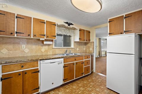 1609 Jarvis Rd, Wakeman, OH 44889 photo 9