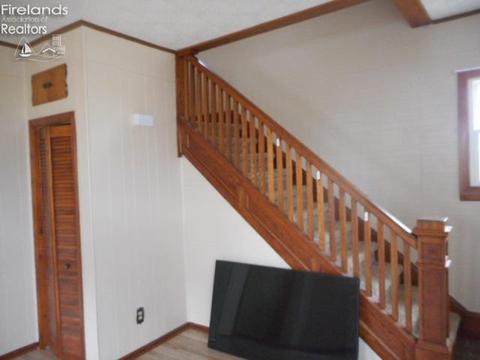 618 Euclid St, Willard, OH 44890 photo 19