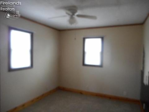 618 Euclid St, Willard, OH 44890 photo 24
