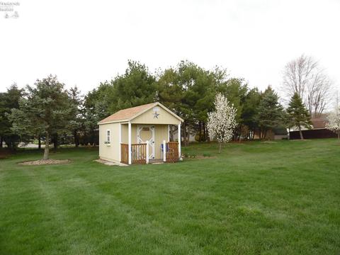106 Leonard St, Willard, OH 44890 photo 6